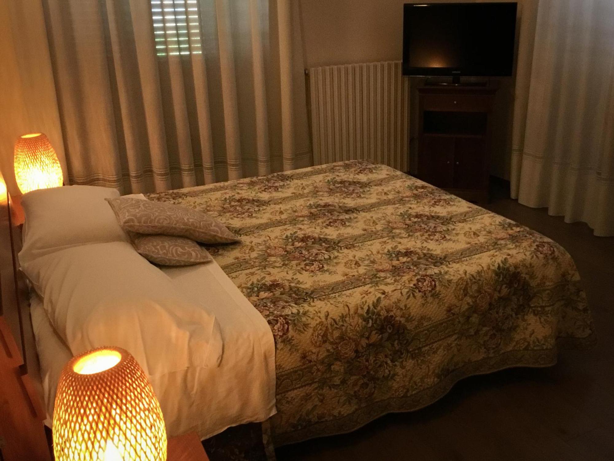 Erania Apartments Sala Consilina Eksteriør billede